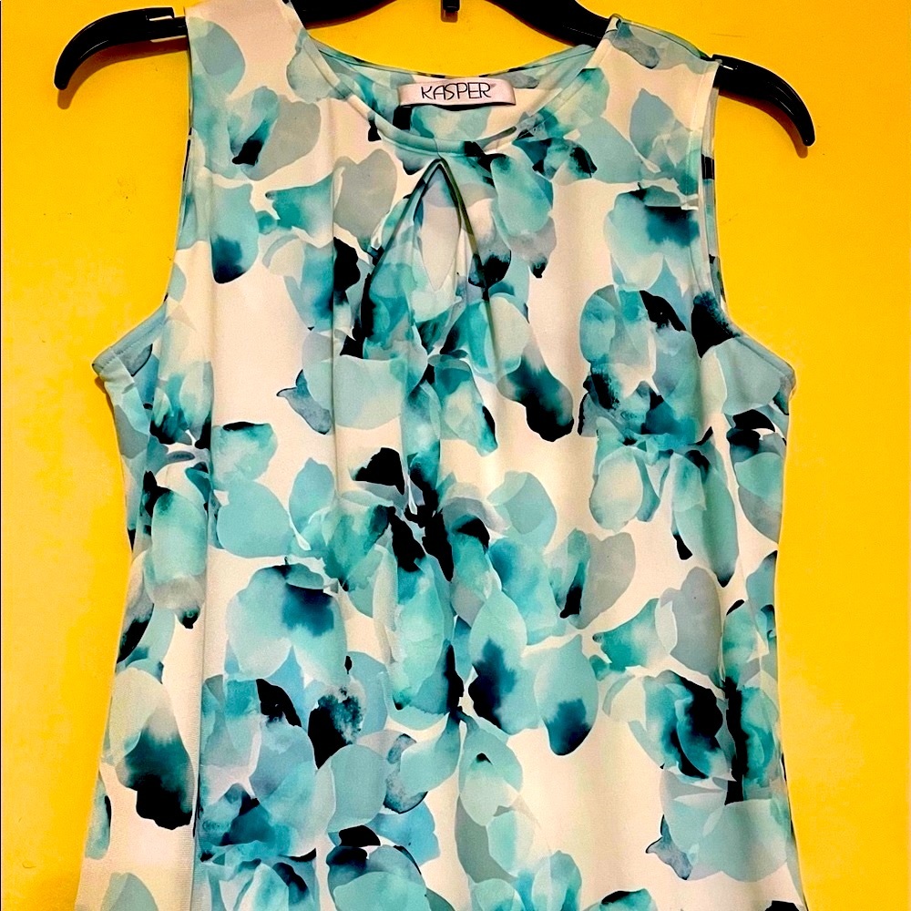 Kasper Women’s Keyhole Top